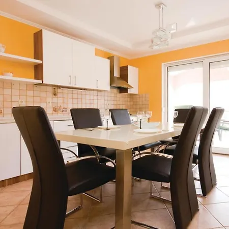 Amazing In Tribalj W/ Outdoor Swimming Pool, Wifi And 3 Bedrooms * Tribalj (Primorsko-Goranska)