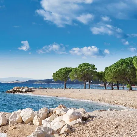Amazing In Tribalj W/ Outdoor Swimming Pool, Wifi And 3 Bedrooms